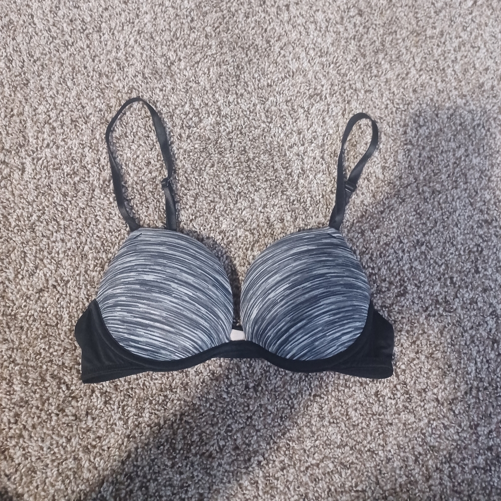 VS PINK Push-Up Bra